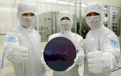 “拳头产品”亮相进博会 三星半导体科技实力尽显